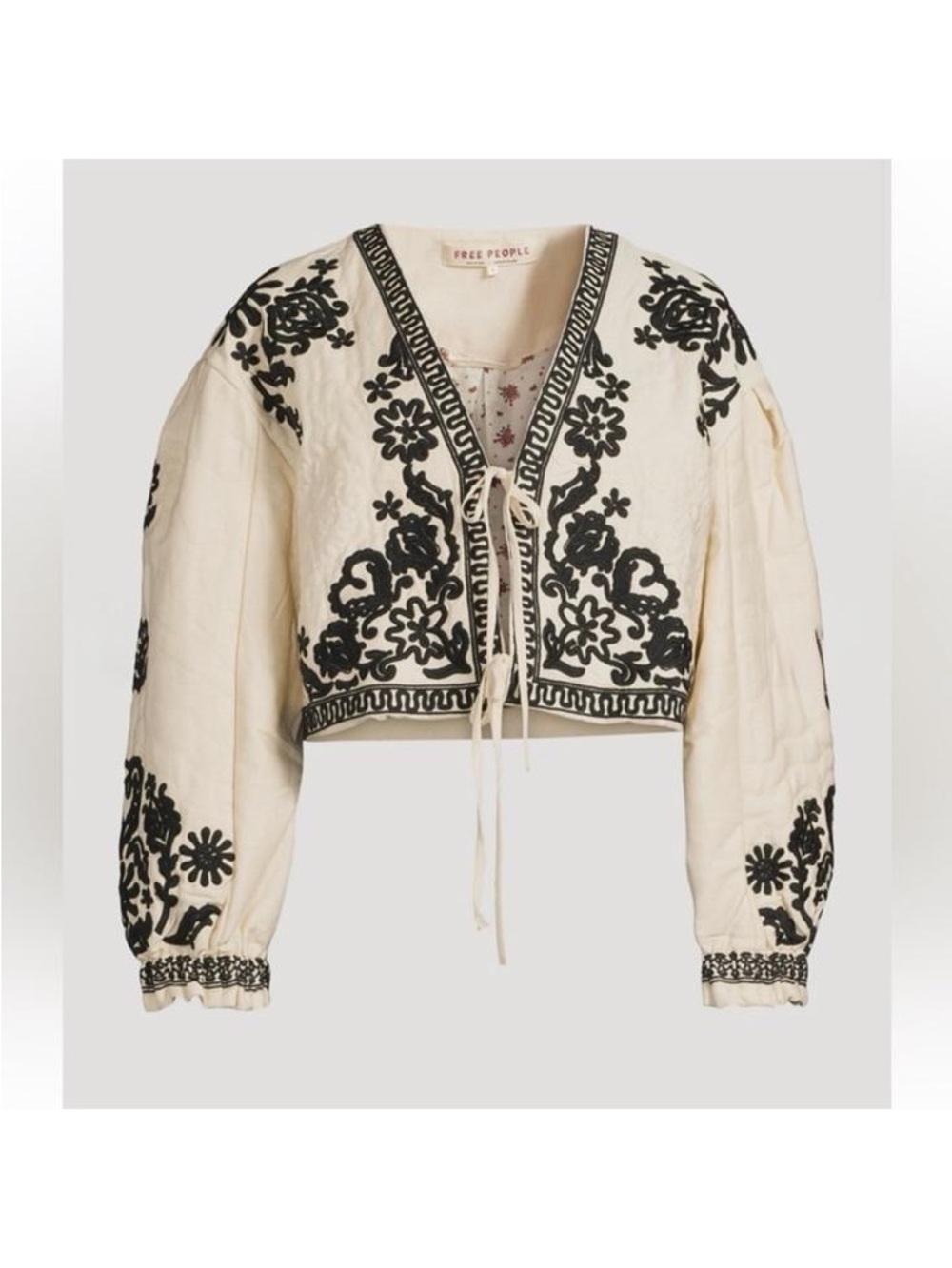 Free people M-L Embroidered Quilted Jacket 🤍 - Picture 2 of 6